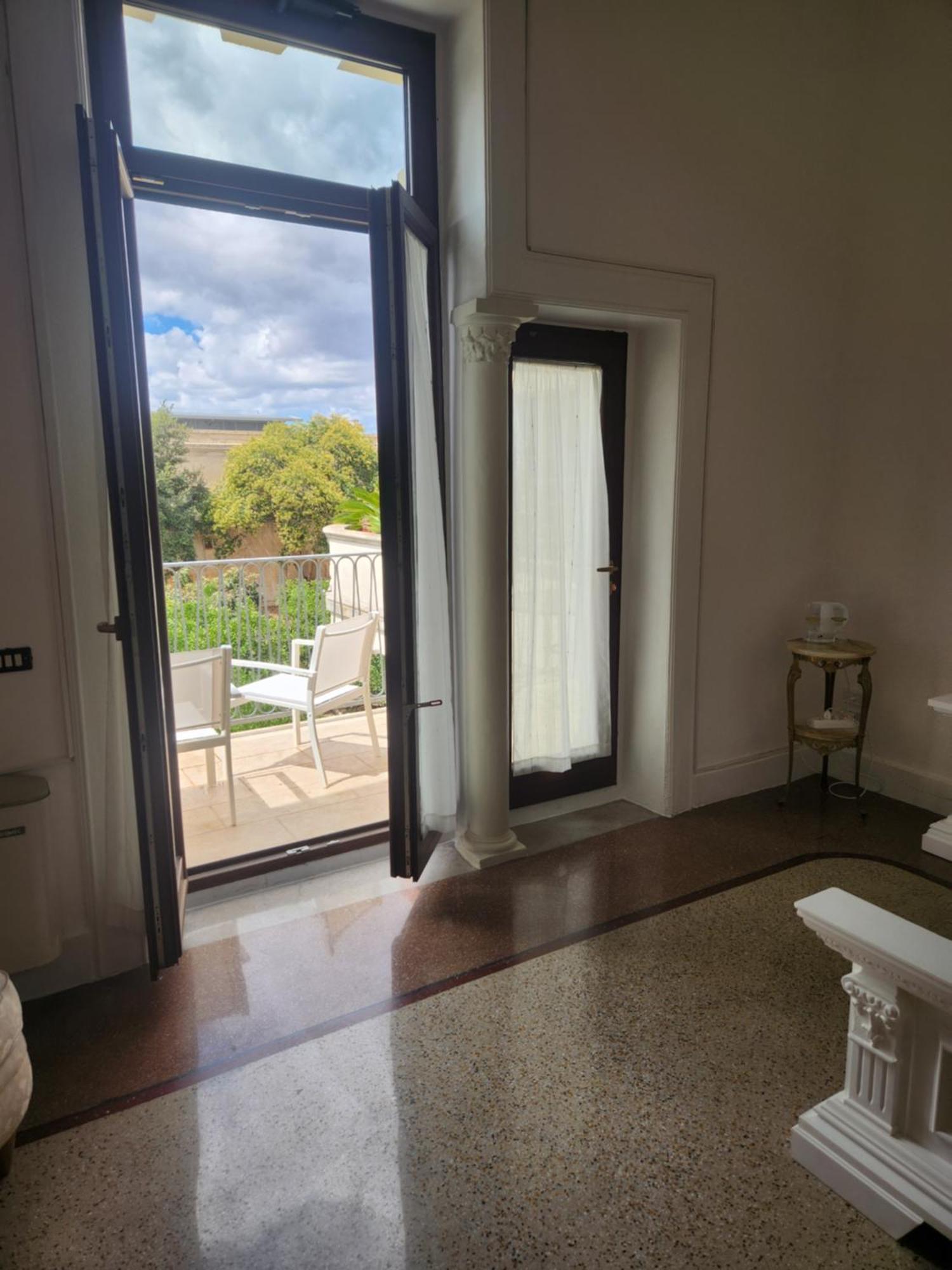 Dimora Liberty Guest house *